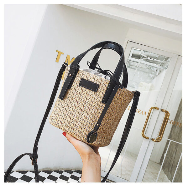 2021 New Simple Woven Bucket Single Shoulder Messenger Bag